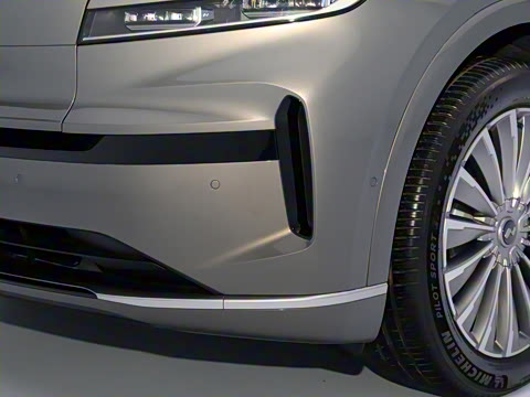 2025�� Ultra ������