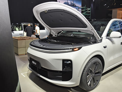 2025�� Max ���ܻ��°�