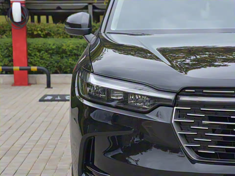 2023�� 2.0L e:HEV ���ǰ�