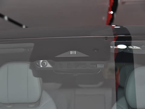 2025�� 200 �����콢��