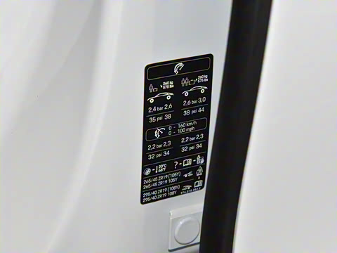 2024�� Panamera 4 E-Hybrid 2.9T