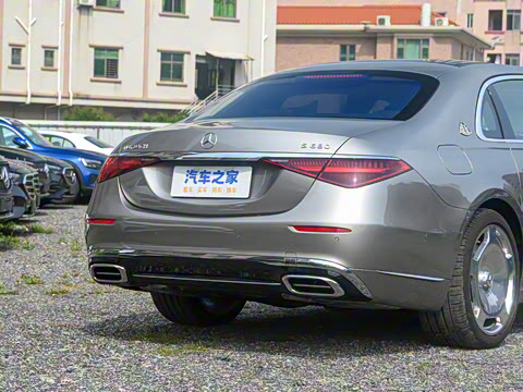 2025�� �Ŀ� S 680 4MATIC