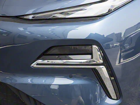 2025�� 130km EM-i ������