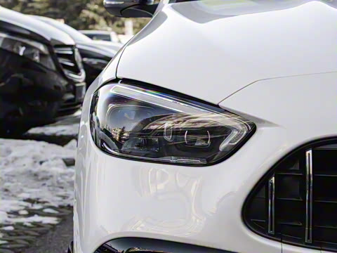 2024�� AMG C 43 4MATIC