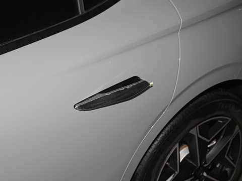 2023�� 1.6T ������CROSS��