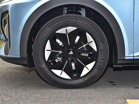 2025�� 285Max ��ΪǬ���Ǽ�ADS SE���̰�