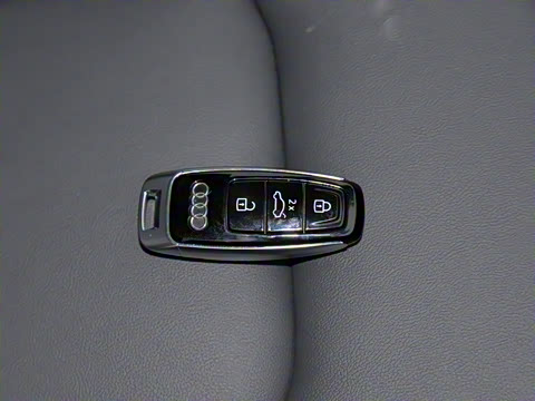 2020�� 55 TFSI quattro S line�˶���