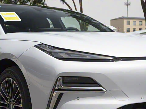 2025�� 130km EM-i ����