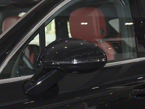 2025�� Macan 2.0T ���ΰ�