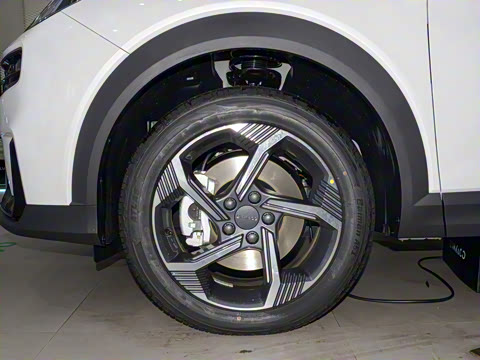 2023�� 1.5T Remix PHEV Pro