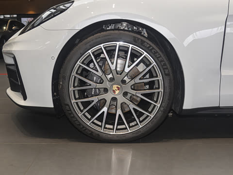2024�� Panamera 4 �����ӳ��� 2.9T