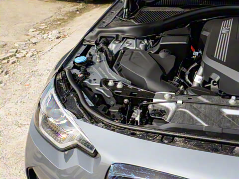 2025�� M240i xDrive