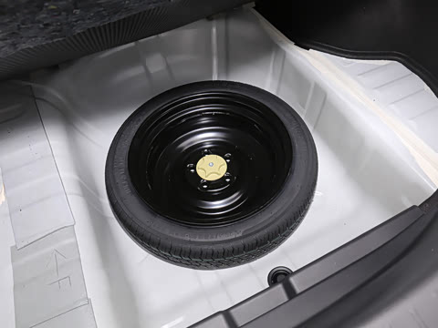 2020�� 1.6L XL CVT������