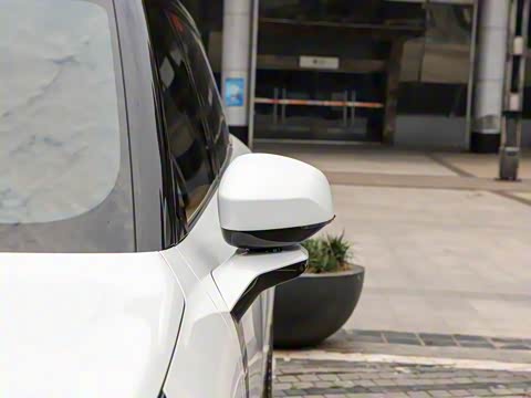 2025�� 2.0T ̽����