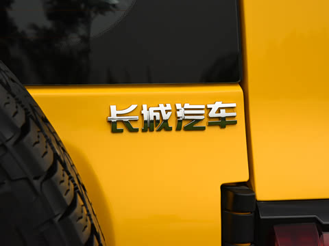 2022�� 2.0T �߾��޶���