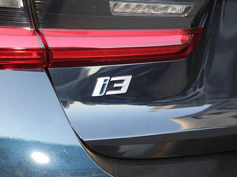 2024�� eDrive 40 L ��ҹ��װ