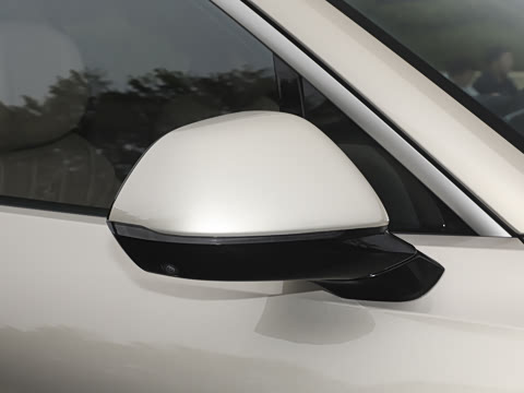 2025�� Ultra ������