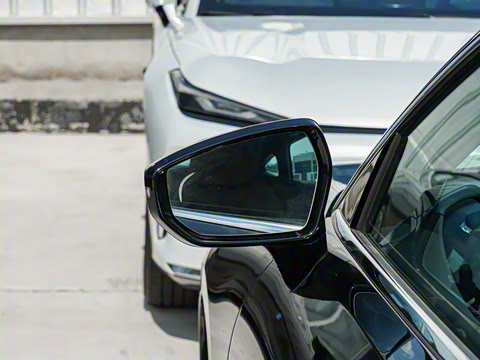 2025�� 60km EM-i ������