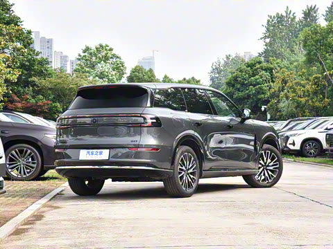 2025�� 215�콢��