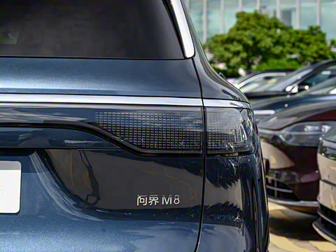 2025�� ���� Max�� 37kWh 6����