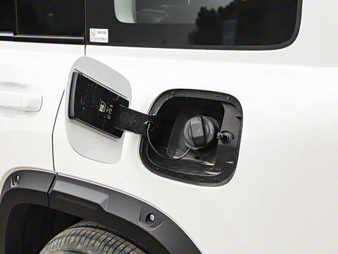 2025�� 2.0T 4WD Ultra