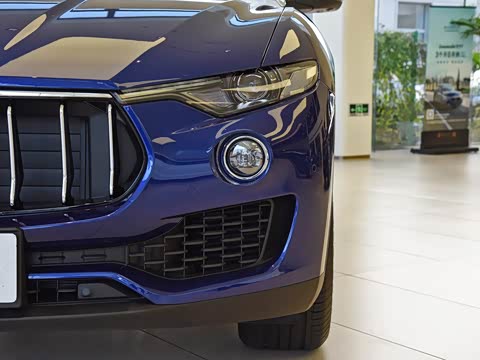 2019�� 3.0T ��׼�� ��VI