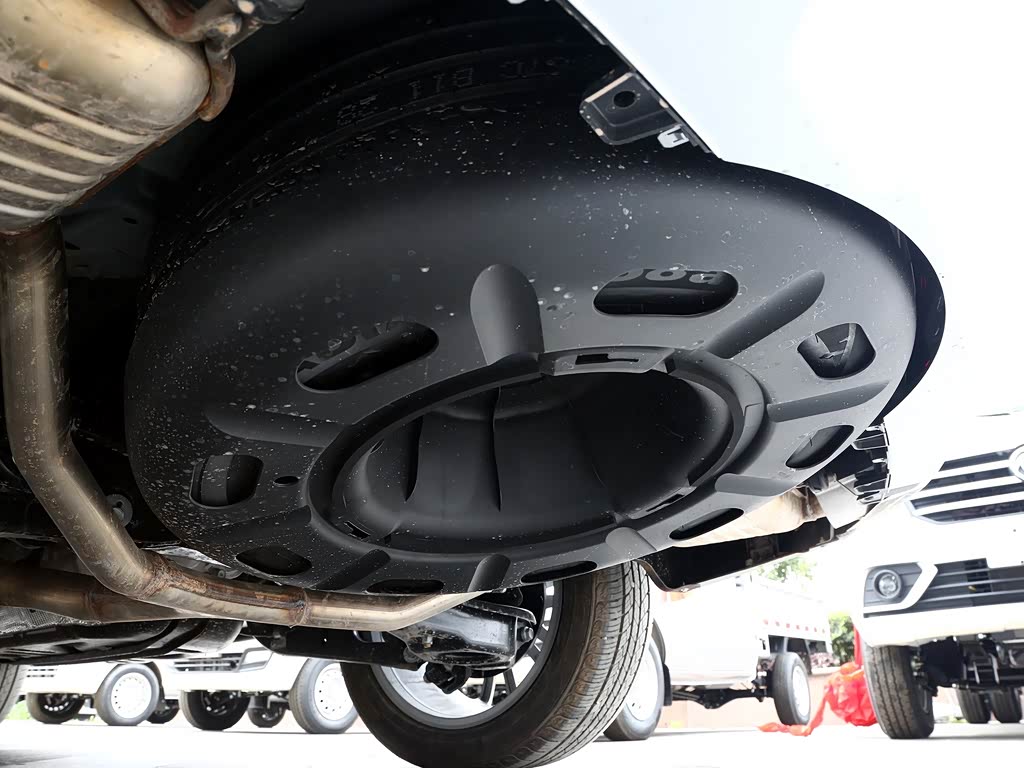 汽车图片 东风风光 风光ix7 2020款 2.0tgdi 自动四驱征途版