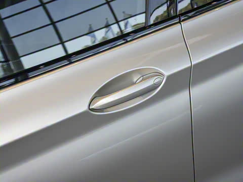 2021�� �Ŀ� xDrive 25i M�˶���ҹ��װ