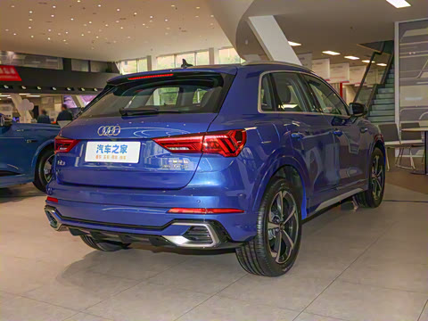 2025�� quattro 45�����ذ� 35TFSI ʱ�ж�����