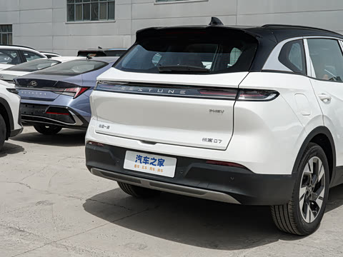 2025�� 210km ������