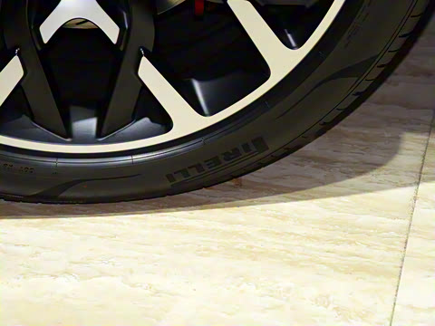 2021�� 4.0T V8 ���֮��