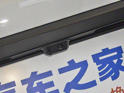 2025�� Macan 2.0T ���ΰ�