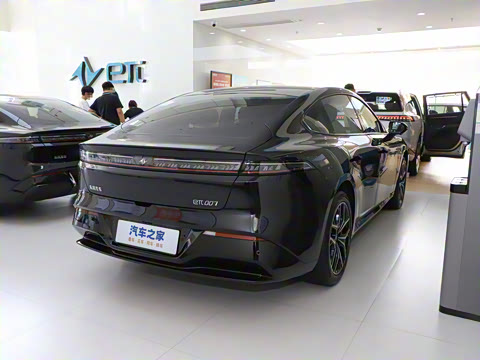 2025�� ���� 550ProѲ����