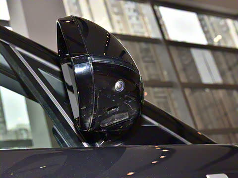 2025�� 3.0 L6 400PS �����ӳ���