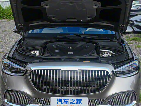 2025�� �Ŀ� S 680 4MATIC