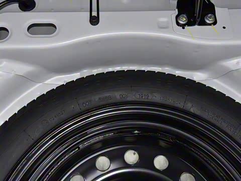 2019�� 1.5T �Զ���ɫ�� ��VI