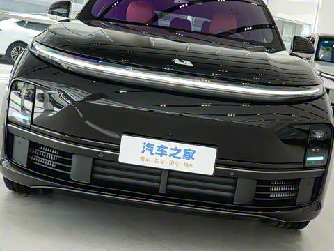 2025�� Max ���ܻ��°�