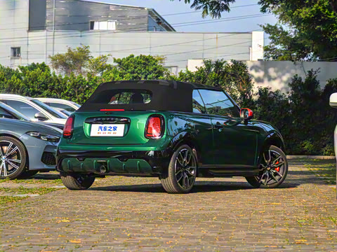 2025�� JOHN COOPER WORKS CABRIO