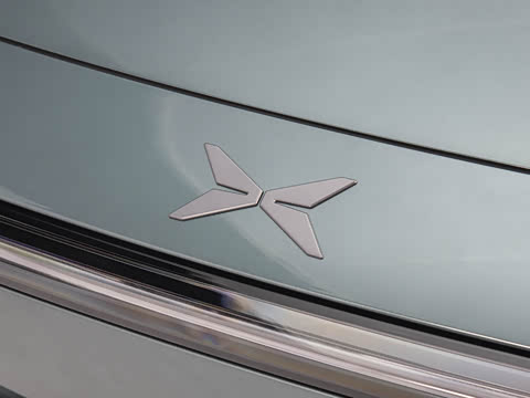 2025�� 702 �������� Ultra