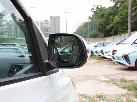 2023�� 2.0L �ֶ�������CNG 9��