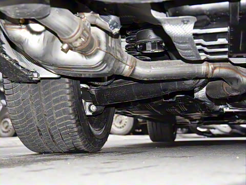 2021�� �Ŀ� E 300 �˶���