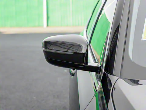 2022�� 320Li M�˶���װ