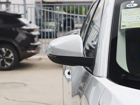 2023�� ��߸U-�� 400 U��� ��Ԫ�