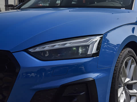 2023�� Sportback 40 TFSI ʱ�ж�����