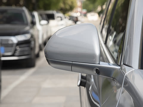 2025�� Ultra ���ܻ��°�