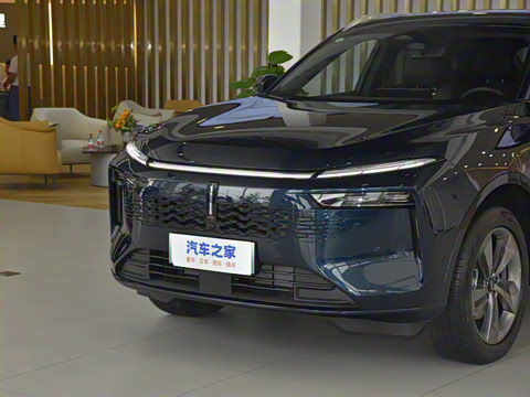 2023�� ������������