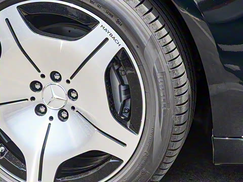 2025�� �Ŀ� S 480 4MATIC