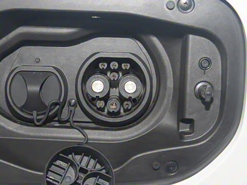 2025�� 630 PRO���а�