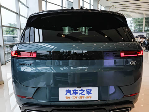 2025�� 400PS Dynamic HSE