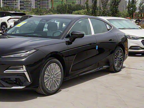 2025�� 130km EM-i ������